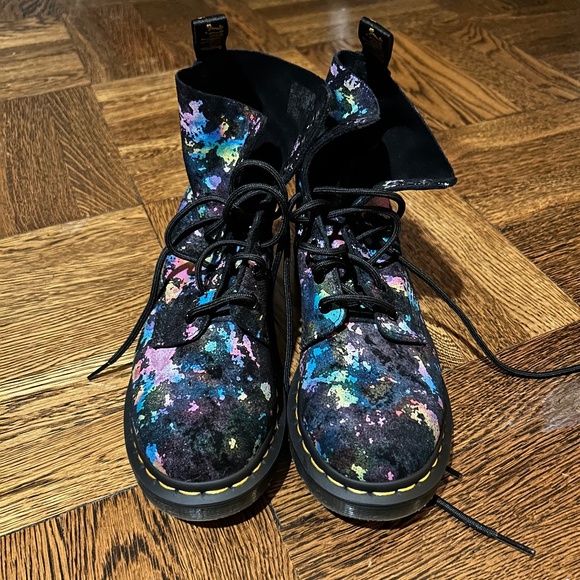 Doc Marten Soft Leather 1460 Pascal Boots - Picture 1 of 10